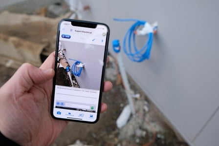 Sitepics app in use on site